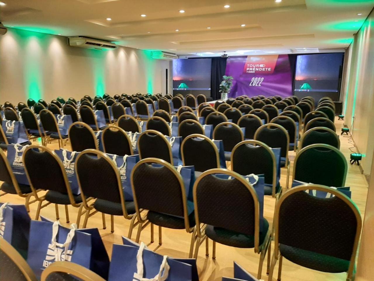 Maximus Business Hotel Ji-Parana Ngoại thất bức ảnh
