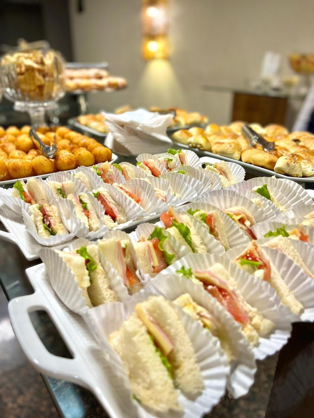 Maximus Business Hotel Ji-Parana Ngoại thất bức ảnh