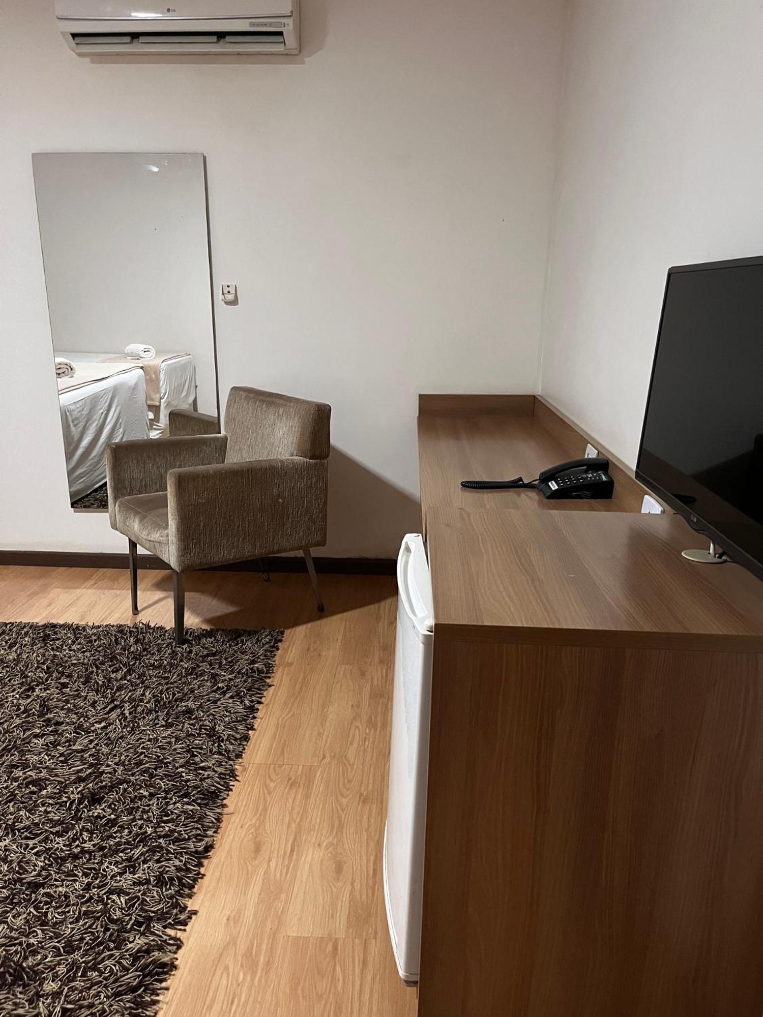 Maximus Business Hotel Ji-Parana Ngoại thất bức ảnh